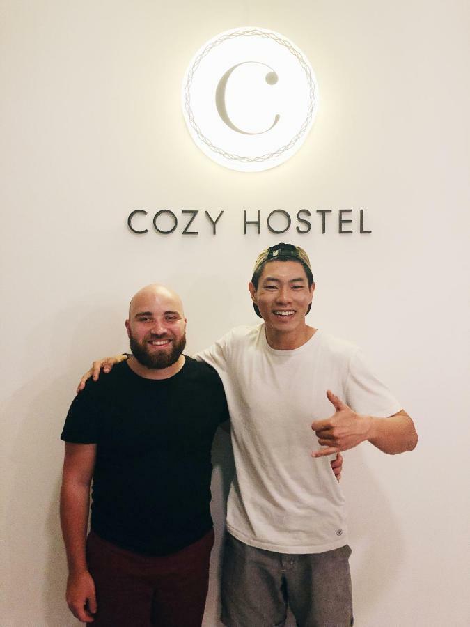 Cozy Hostel Kampong Sembulan Zewnętrze zdjęcie
